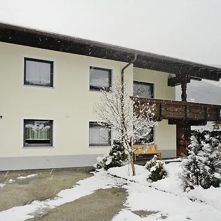 Апартаменты In Near Spieljochbahn